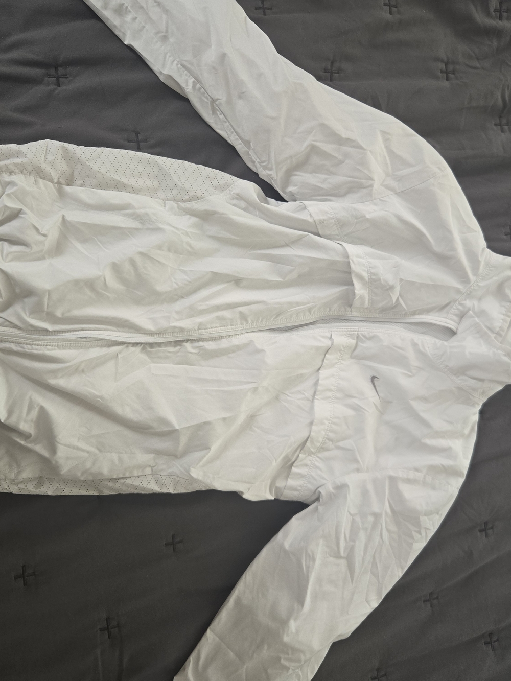Nike White Women’s Full-Zip Lightweight Jacket